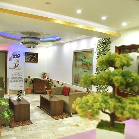 Rnb Select Vijay Delux Sultānpur Exterior photo